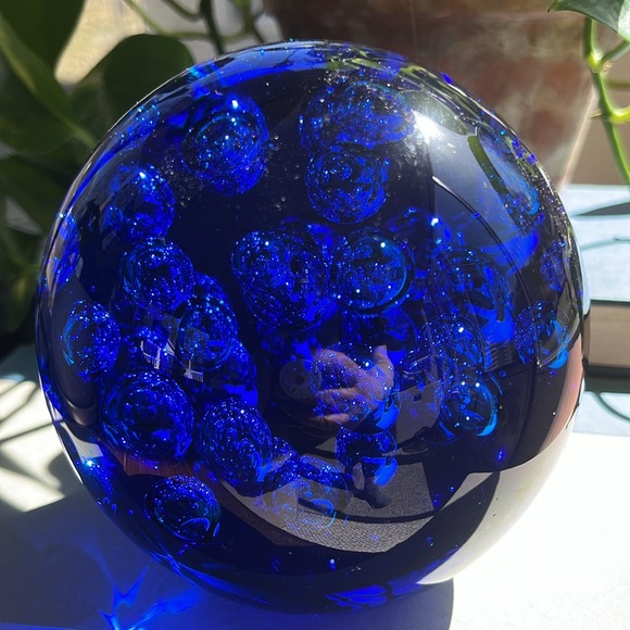 Art Sphere Paperweight Vintage MCM Cobalt Blue Glass Textured Bubbles 5x5 heavy - Picture 8 of 13